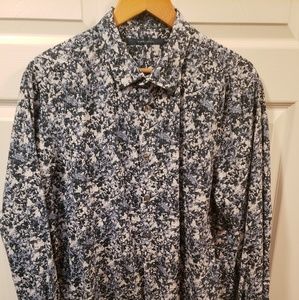 Perry Ellis casual button down shirt sz XL.